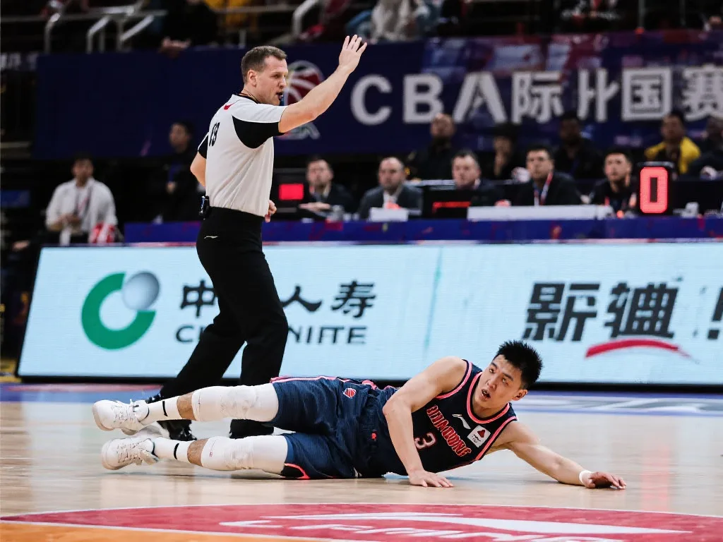 对于两支球
